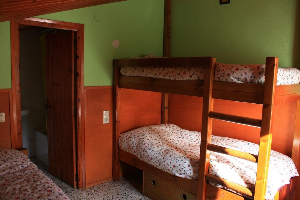 Auberge de jeunesse La Closa à Castellar De N'Hug Chambre photo