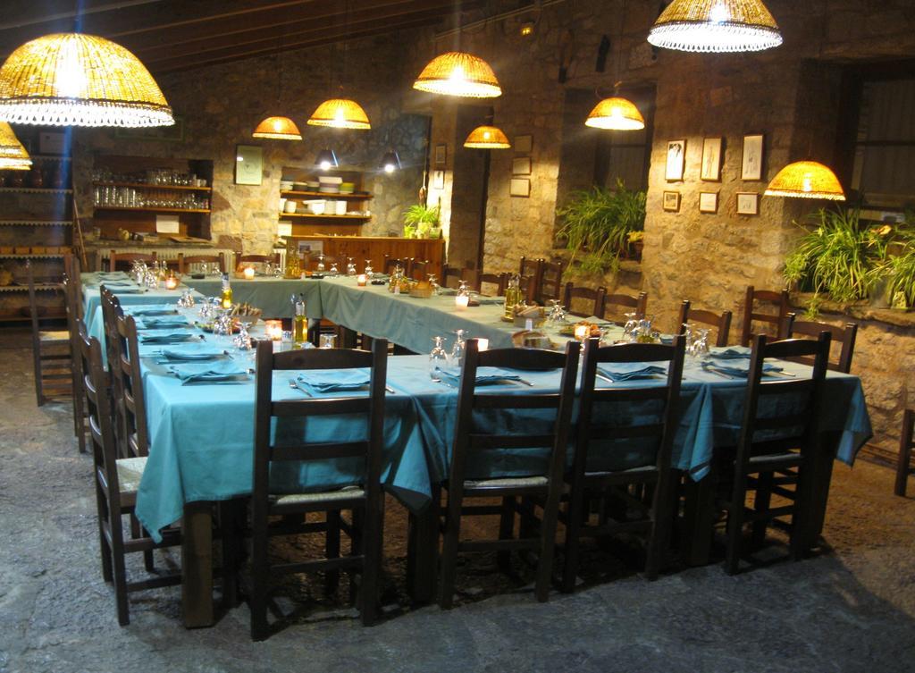 Auberge de jeunesse La Closa à Castellar De N'Hug Extérieur photo