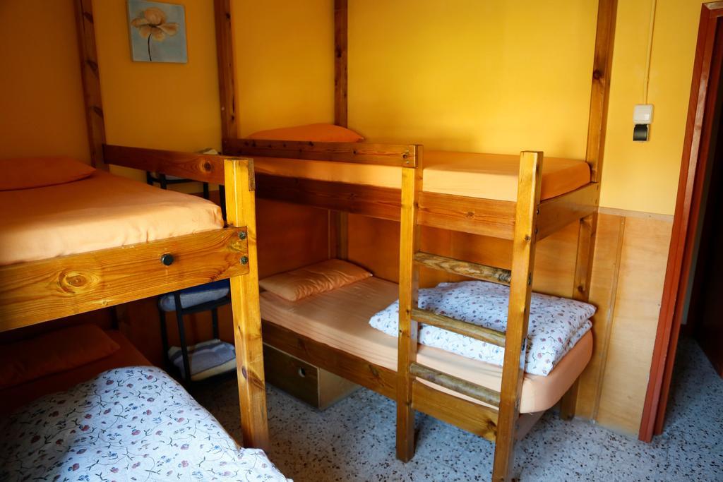 Auberge de jeunesse La Closa à Castellar De N'Hug Extérieur photo