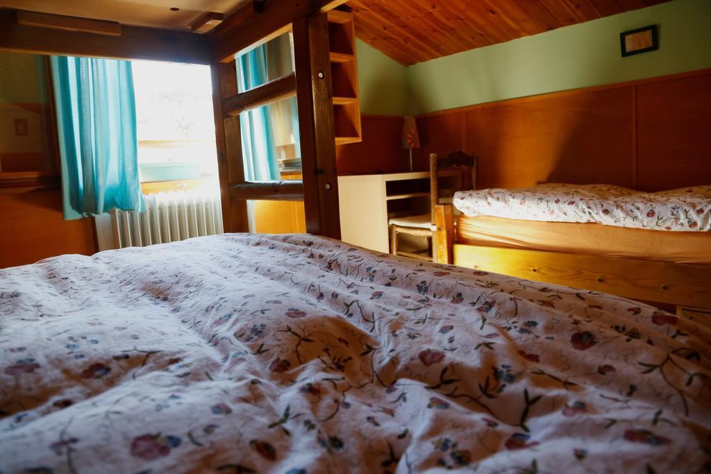 Auberge de jeunesse La Closa à Castellar De N'Hug Extérieur photo